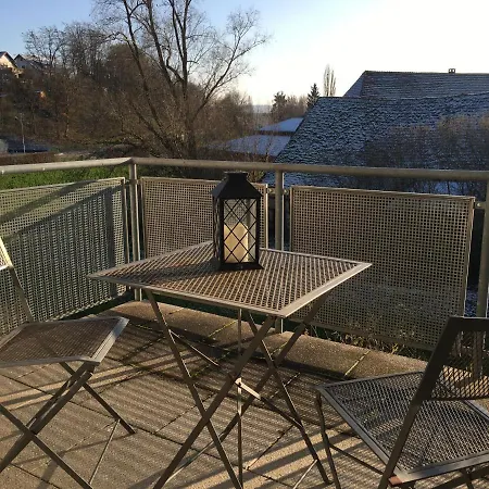 Sonnige Mit Balkon *