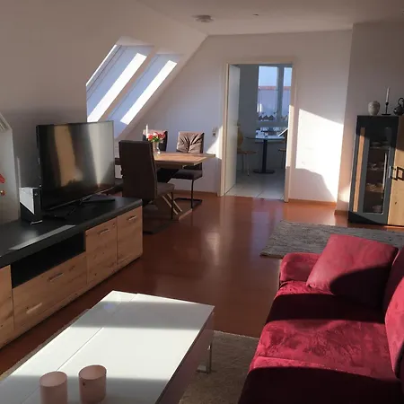 Sonnige Mit Balkon 에핀겐